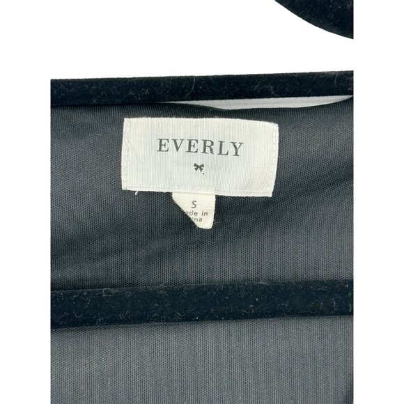 Everly Top Blouse Shirt Womens Size Small Floral Fairy Grunge Whimsigoth - Picture 2 of 8